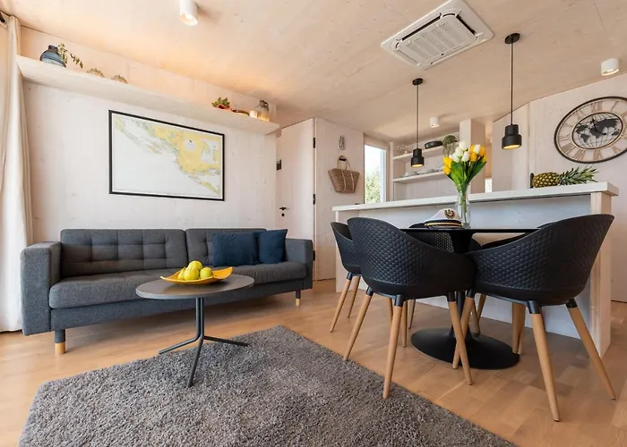 Buqez Villas - Villa 78
